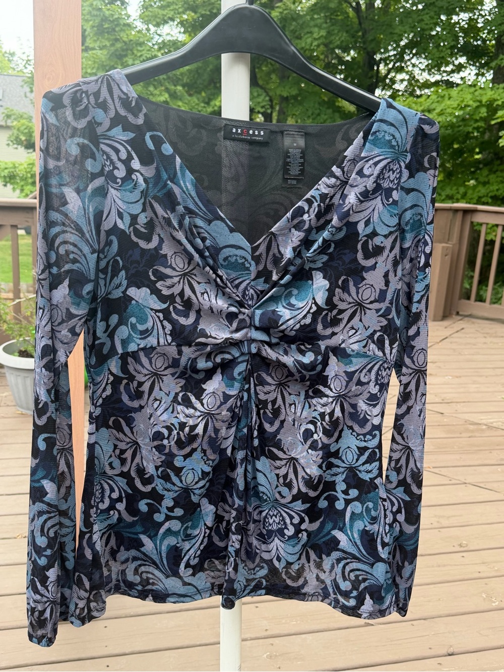 Liz Claiborne Blue and Black Floral Twist-Front Long Sleeve Top